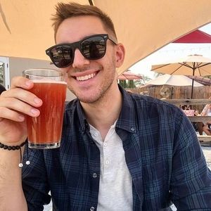 Meet your Posher, Michael